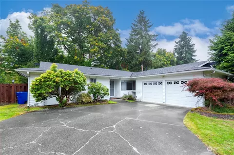 5017 120th Ave SE, Bellevue, WA 98006
