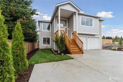 6870 43rd Pl NE, Marysville, WA 98270