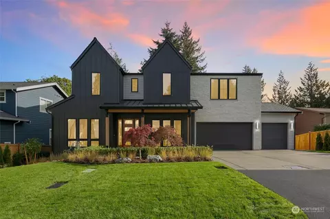 1026 102nd Pl SE, Bellevue, WA 98004