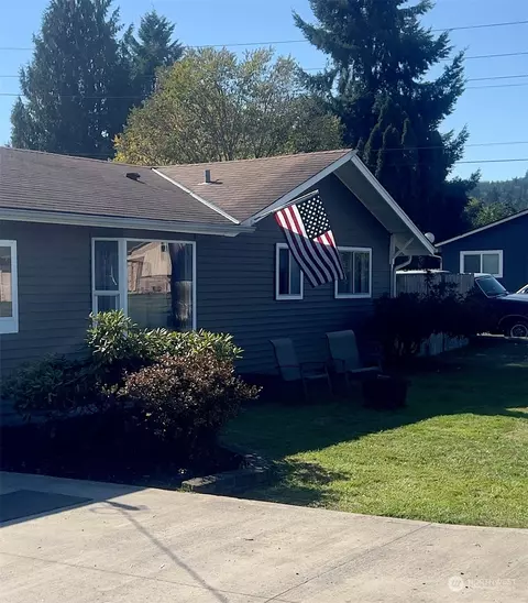 271 Lexington Ave, Kelso, WA 98626