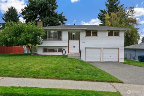 19915 52nd Pl W, Lynnwood, WA 98036
