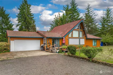 6747 105th Ave SW, Olympia, WA 98512