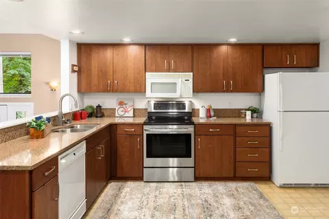 10635 NE 145th Pl, Bothell, WA 98011 photo 10