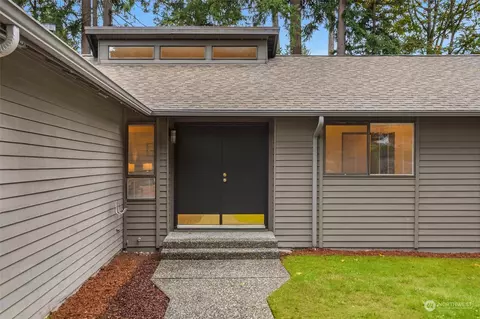 10635 NE 145th Pl, Bothell, WA 98011 photo 2