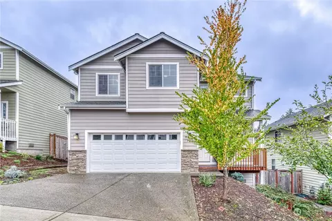 724 Freedom Ct SE, Port Orchard, WA 98366