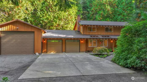 23225 77th Ave SE, Woodinville, WA 98072