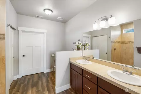 160 Love Dr, Enumclaw, WA 98022 photo 14