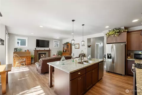 160 Love Dr, Enumclaw, WA 98022 photo 7