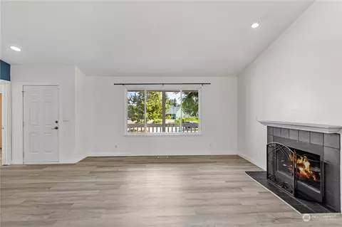 8 60th Pl SE, Everett, WA 98203 photo 7