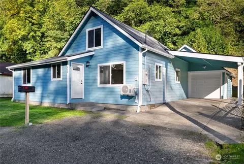 908 Duffy St, Aberdeen, WA 98520
