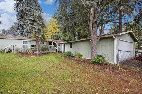8911 Pepperidge Ln, Yelm, WA 98597
