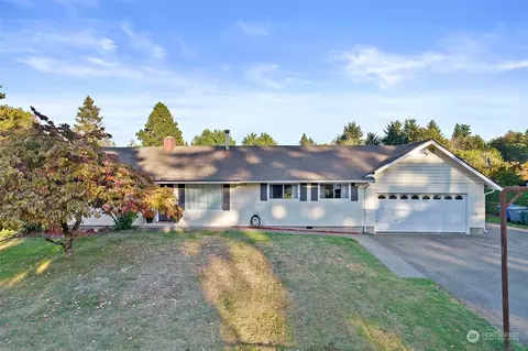 927 114th Ave E, Edgewood, WA 98372