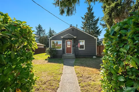 116 E Linden St, Tacoma, WA 98404