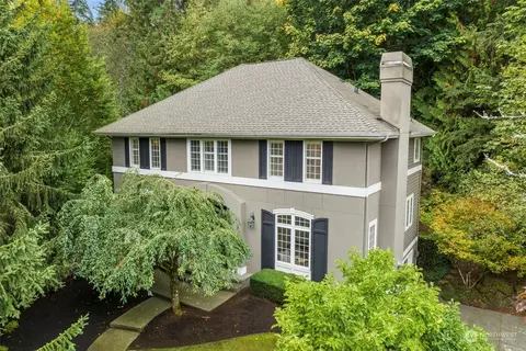 4963 162nd Pl SE, Bellevue, WA 98006