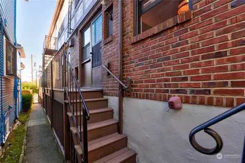 111 14th Ave E #2, Seattle, WA 98112 photo 19