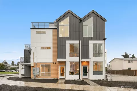 1651 N 95th St, Seattle, WA 98103