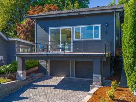 311 Hardie Ave NW, Renton, WA 98057