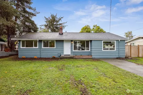 112 Eastgate Ave S, Pacific, WA 98047