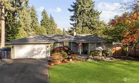 12623 106th Avenue Ct E, Puyallup, WA 98374