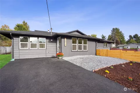 16920 126th Pl SE, Renton, WA 98058