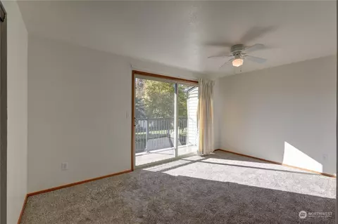 2734 Initial Pl, Enumclaw, WA 98022 photo 11