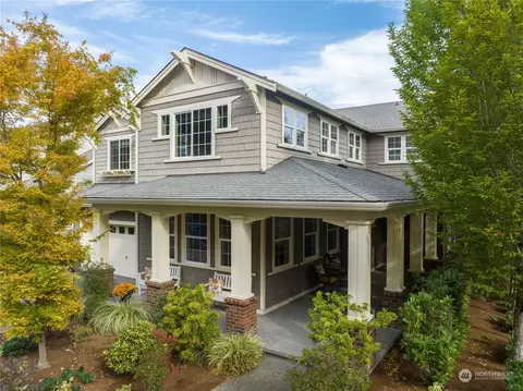 2752 102nd Pl NE, Bellevue, WA 98004
