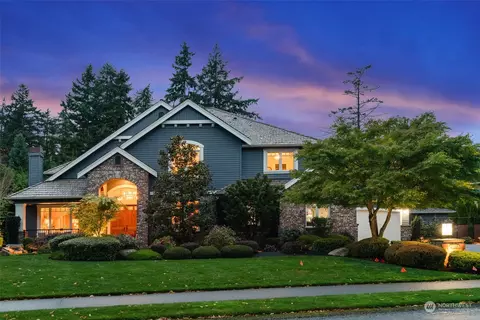 23958 W Woodway Ln, Woodway, WA 98020