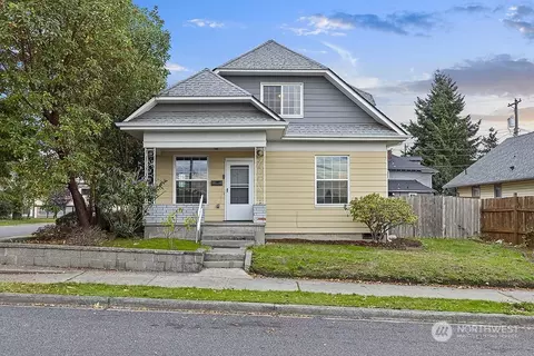 3598 E Spokane St, Tacoma, WA 98404