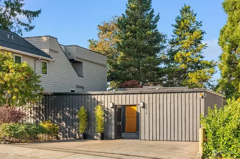 6316 NE 60th St, Seattle, WA 98115