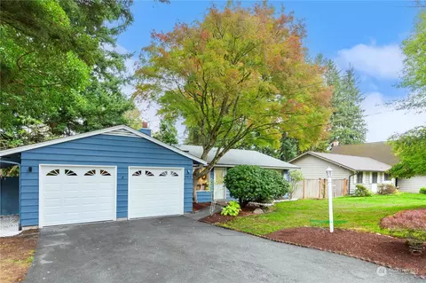 2412 164th Ave NE, Bellevue, WA 98008