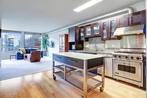 530 Broadway E #501, Seattle, WA 98102