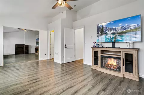 3029 Belmonte Ln, Everett, WA 98201 photo 16