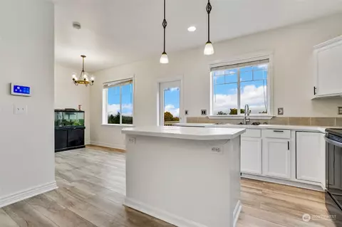 3029 Belmonte Ln, Everett, WA 98201 photo 10