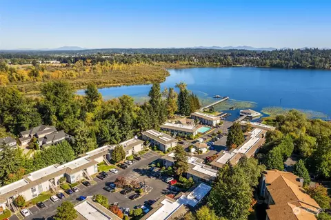 17309 NE 45th St #139, Redmond, WA 98052