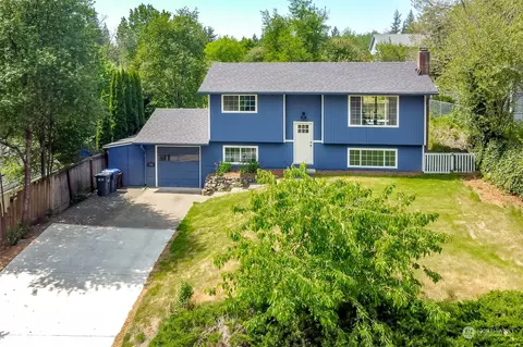 360 NE Barbara Blvd, Belfair, WA 98528