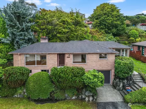 9526 25th Ave NW, Seattle, WA 98117