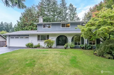 11122 141st Street Ct E, Puyallup, WA 98374