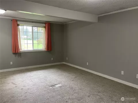 8812 Emerson Pl, Everett, WA 98208 photo 13