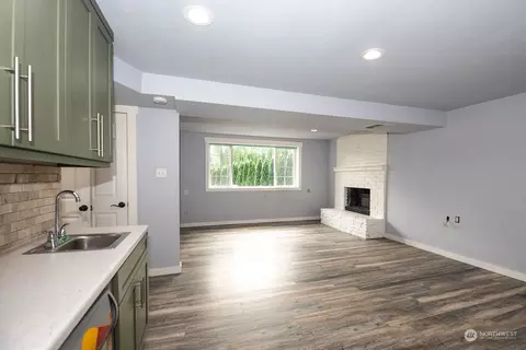 8812 Emerson Pl, Everett, WA 98208 photo 18