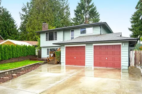 8812 Emerson Pl, Everett, WA 98208 photo 4