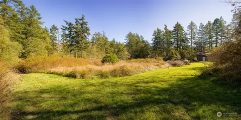 165 Sunrise Rd, Lopez Island, WA 98261