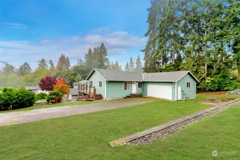 1653 Alaska Ave E, Port Orchard, WA 98366