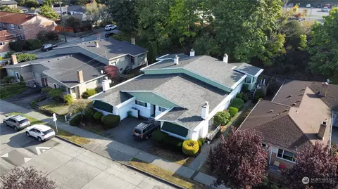 9108 9110 45th Ave SW, Seattle, WA 98136