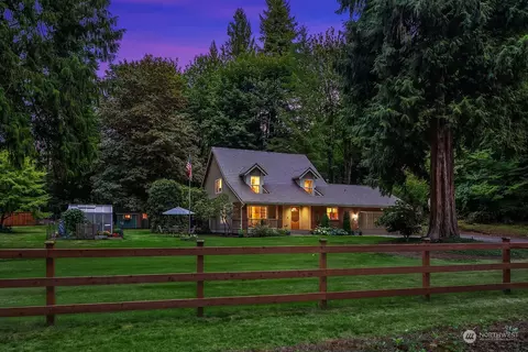 13804 233rd Way SE, Issaquah, WA 98027