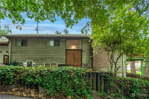 4421 S 190th Pl, Seatac, WA 98188