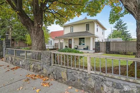 1604 Oakes Ave, Everett, WA 98201 photo 2