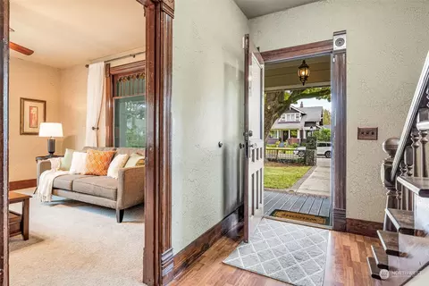 1604 Oakes Ave, Everett, WA 98201 photo 5