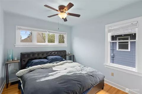 3215 Rockefeller Ave, Everett, WA 98201 photo 13