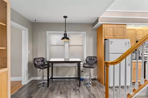 3215 Rockefeller Ave, Everett, WA 98201 photo 8