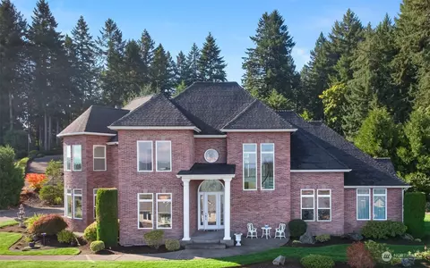 9540 Thornhill Ct SE, Olympia, WA 98513